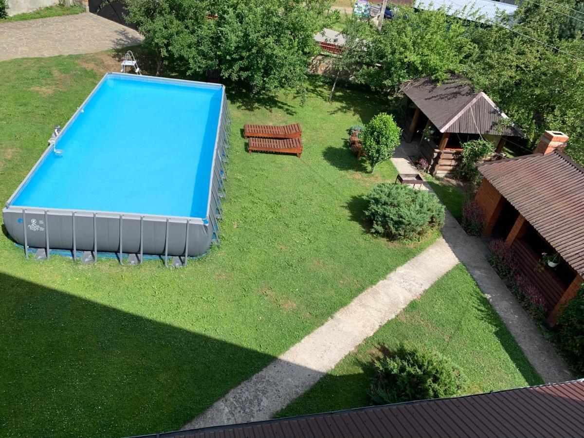 Apartamento Затишок В Карпатах 1 Slavske Exterior foto